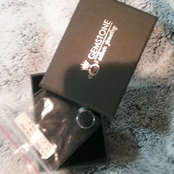 Opal and sterling silver ring - Picture 2 of 3